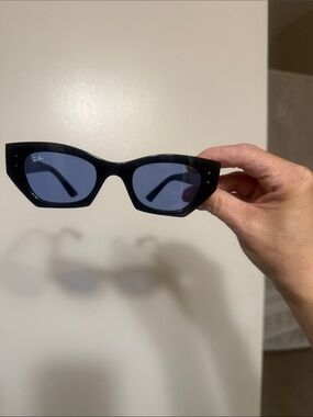 Ray-Ban Black Cat-Eye Sunglasses with Blue Lenses